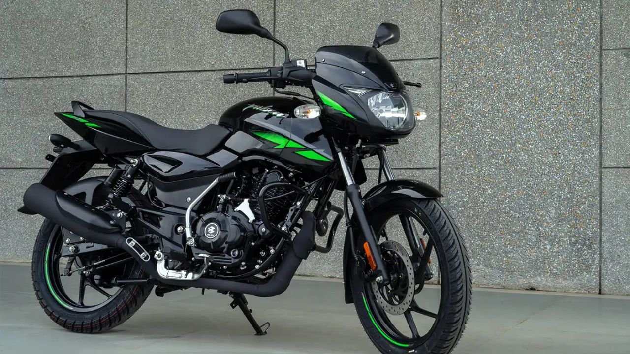 Buy Bajaj Pulsar 125 on New Year